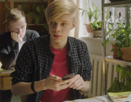 Elisa – Keep in Touch: School